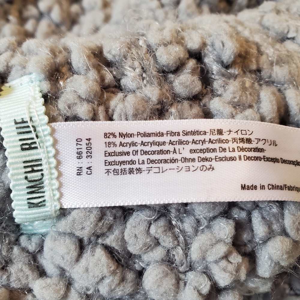 Pom Pom Beanie Like Mickey Mouse Ears - Picture 8 of 9